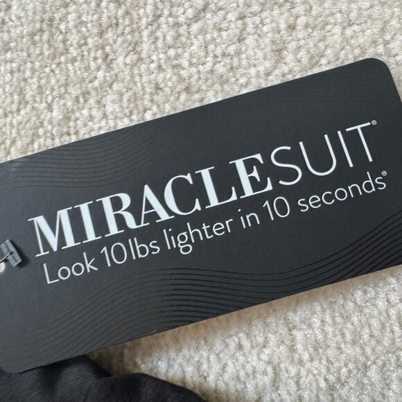 Miracle suit - Look 10 Ibs lighter in 10 seconds - Picture 3 of 7